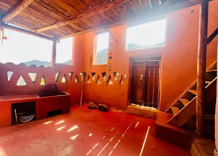 Wallpari Sonqo Alto Medicina Temazcal Lodge